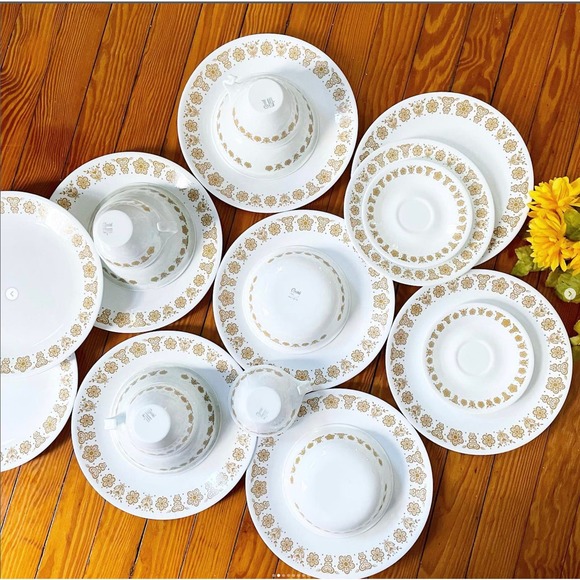 Vintage Milk Glass Corelle Butterfly Gold Dinnerware Corningware USA Lot x20 - Picture 8 of 8